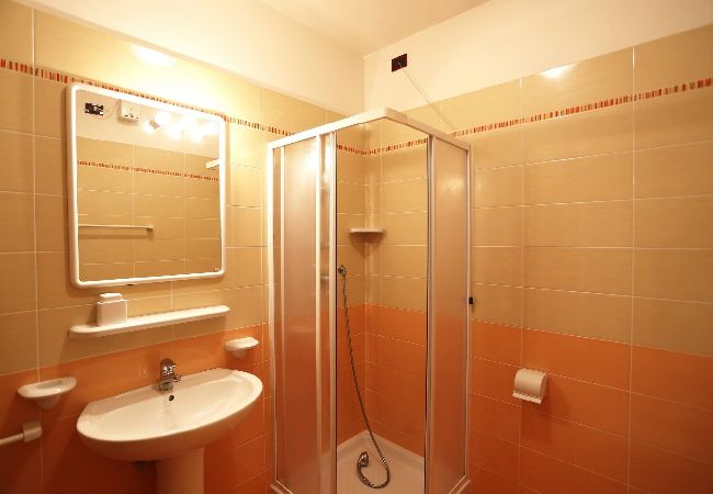 Appartamento a Caorle - Apt su 1 piano con balcone e 2 camere da letto Appartamento a Caorle - Apt su 1 piano con balcone e 2 camere da letto