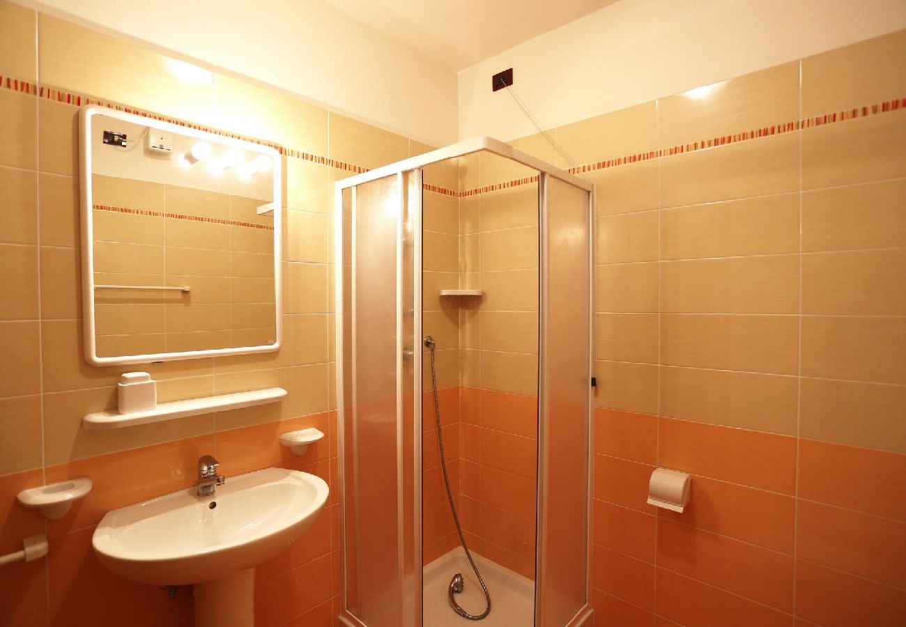 Appartamento a Caorle - Apt su 1 piano con balcone e 2 camere da letto Appartamento a Caorle - Apt su 1 piano con balcone e 2 camere da letto