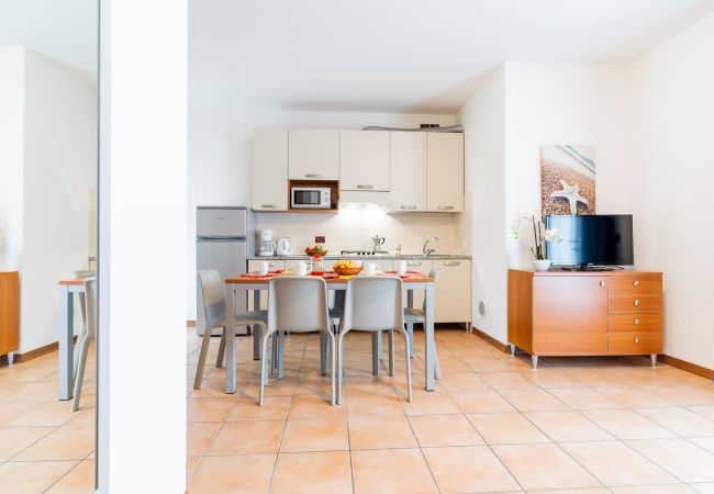 Ferienwohnung in Caorle - Wohnung auf 1 Etg mit Balkon und 2 Schlafzimmer Ferienwohnung in Caorle - Wohnung auf 1 Etg mit Balkon und 2 Schlafzimmer