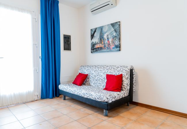 Ferienwohnung in Caorle - Wohnung auf 1 Etg mit Balkon und 2 Schlafzimmer Ferienwohnung in Caorle - Wohnung auf 1 Etg mit Balkon und 2 Schlafzimmer