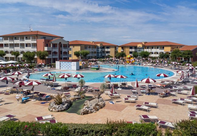 Ferienwohnung in Caorle - Wohnung auf 1 Etg mit Balkon und 2 Schlafzimmer Ferienwohnung in Caorle - Wohnung auf 1 Etg mit Balkon und 2 Schlafzimmer